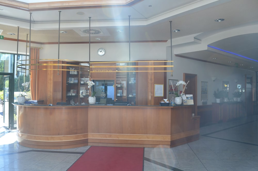 TOP CountryLine Seehotel Berlin-Rangsdorf 9/52