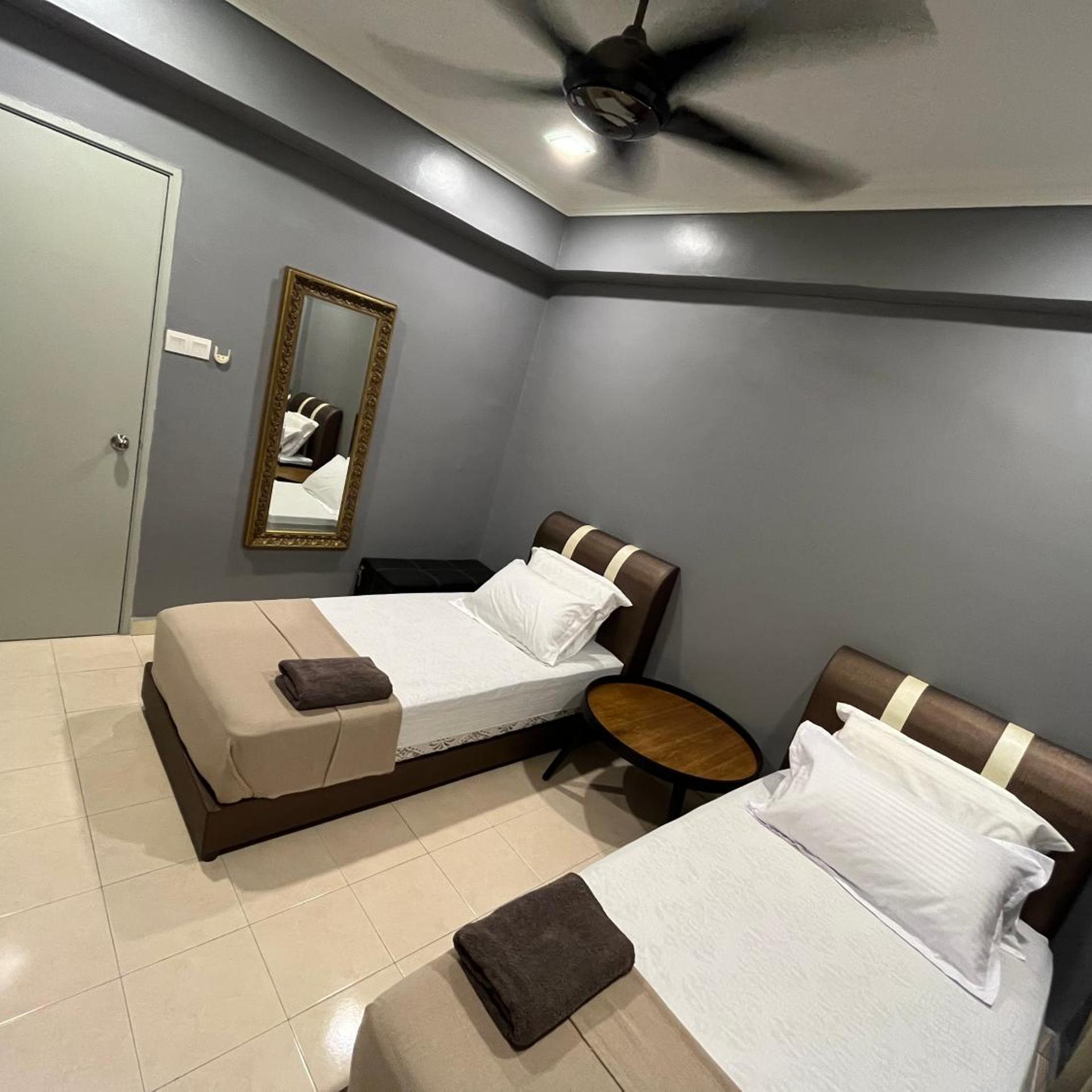 Marina Cove Resort 16/48