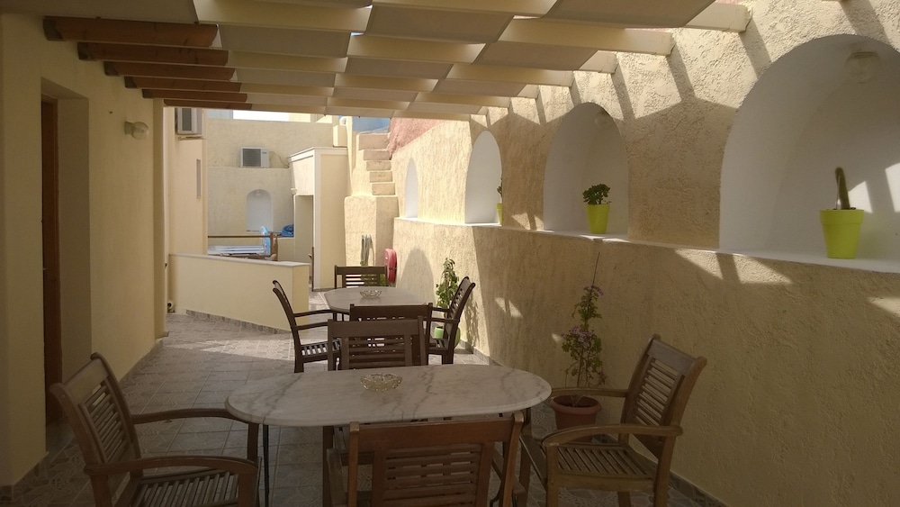 Anemomilos Suites 33/46