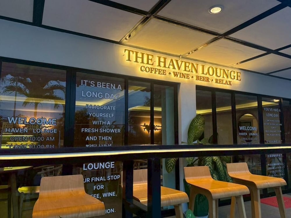 The Golden Ville Boutique Hotel Spa 54/62
