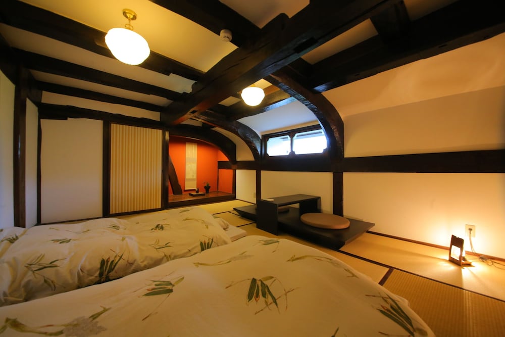 Nihon No Ashitaba 17/50
