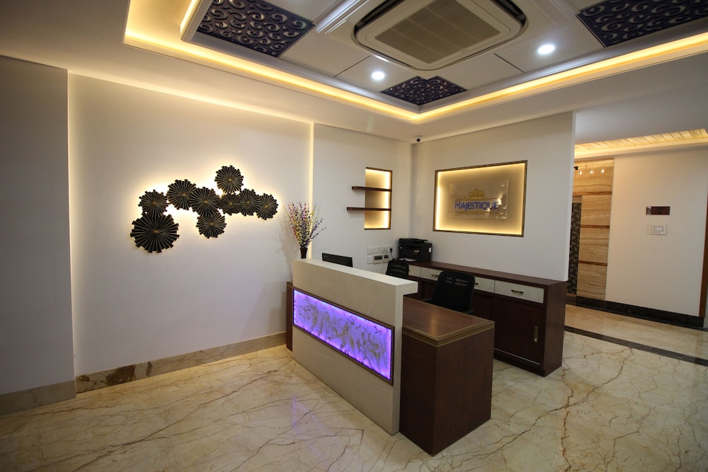 Hotel Majestique Pune 7/33