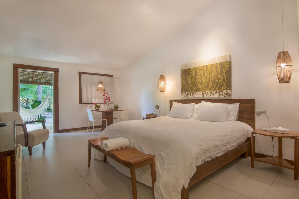 Privilege, Suite, King Bed, Garden Area