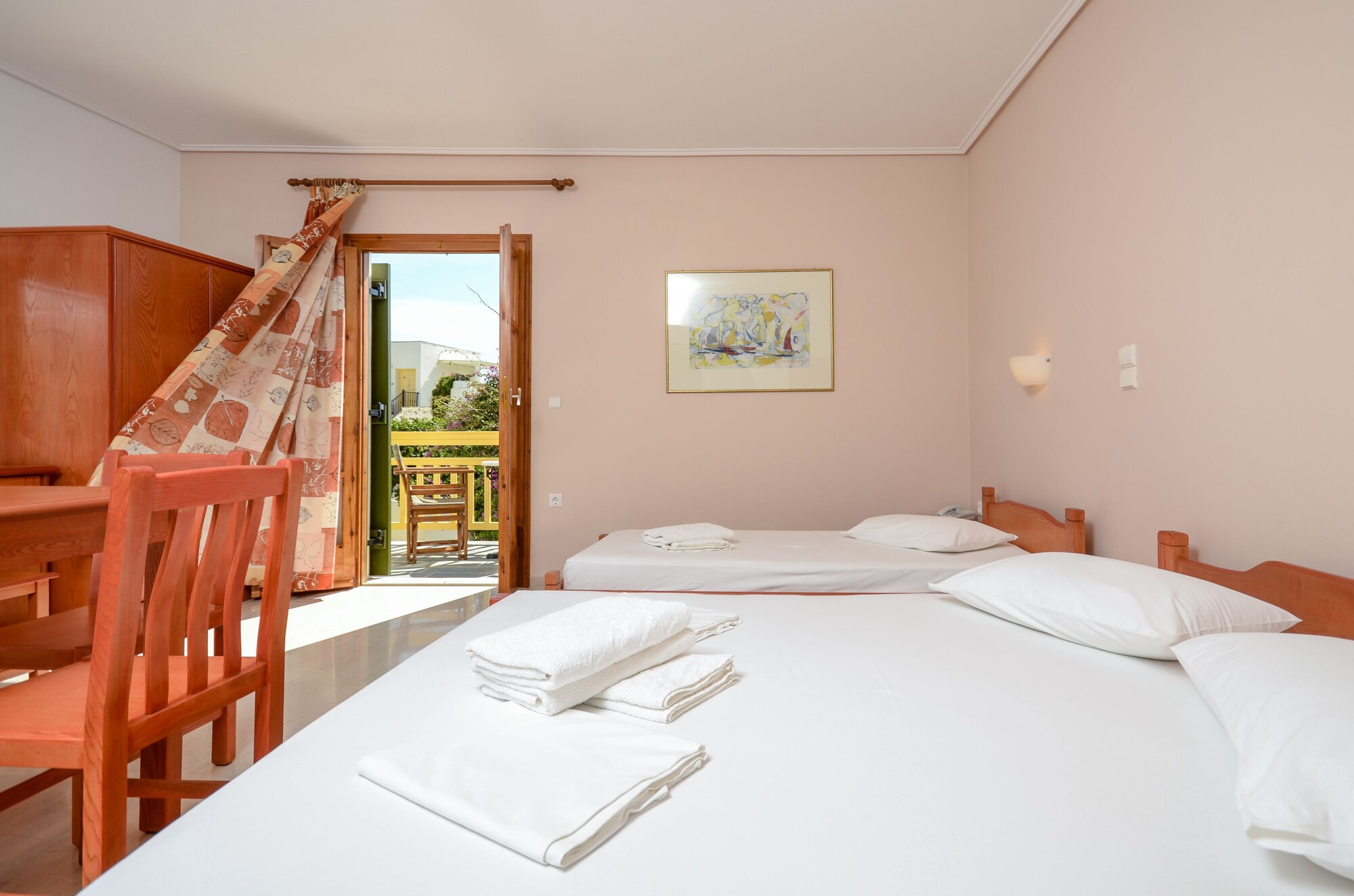 Room, Triple, 1 Double and 1 Single Bed, Sea View