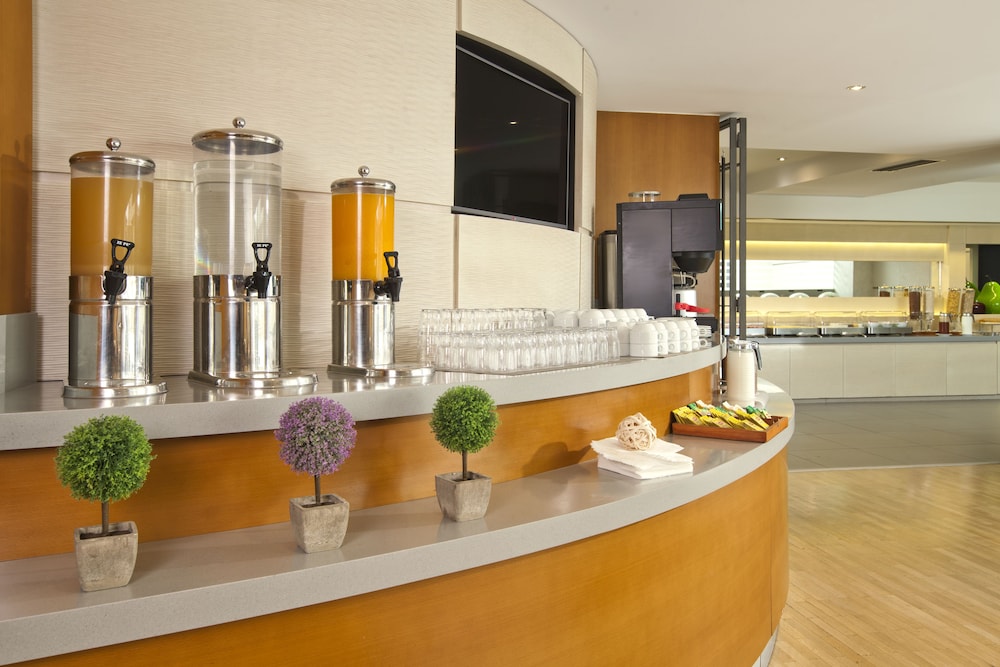 Central Athens hotel 28/29