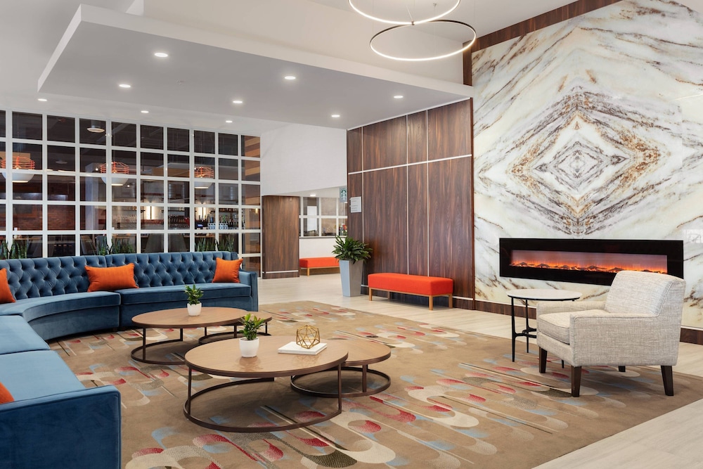 Delta Hotels By Marriott Indianapolis Airport 17/29