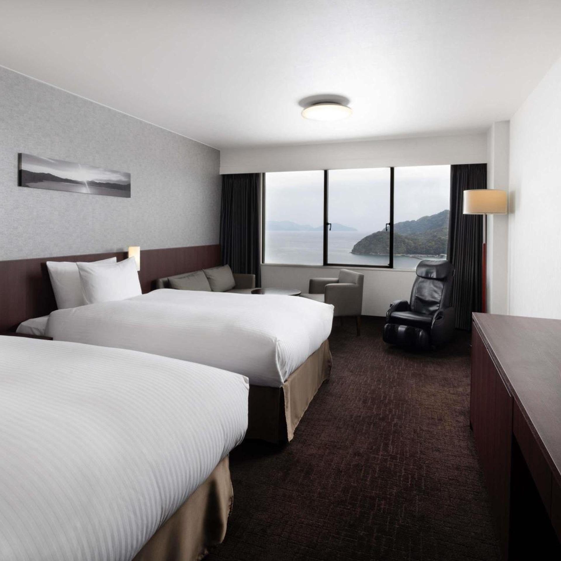 Privilege, Ocean or Sea View