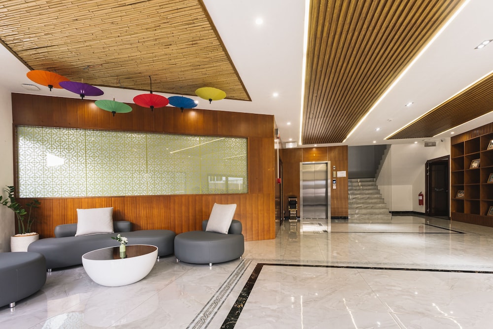 Thapae Twins Hotel 6/50