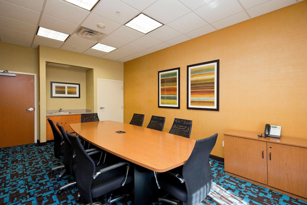 Fairfield Inn Suites Winchester 39/45
