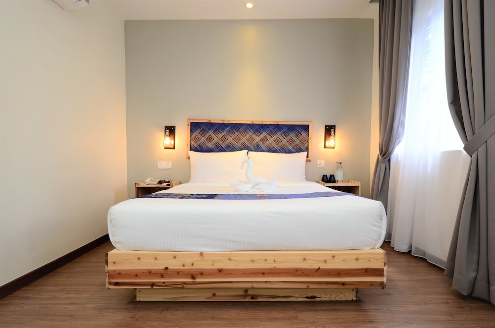 Artisan Eco Hotel 16/49