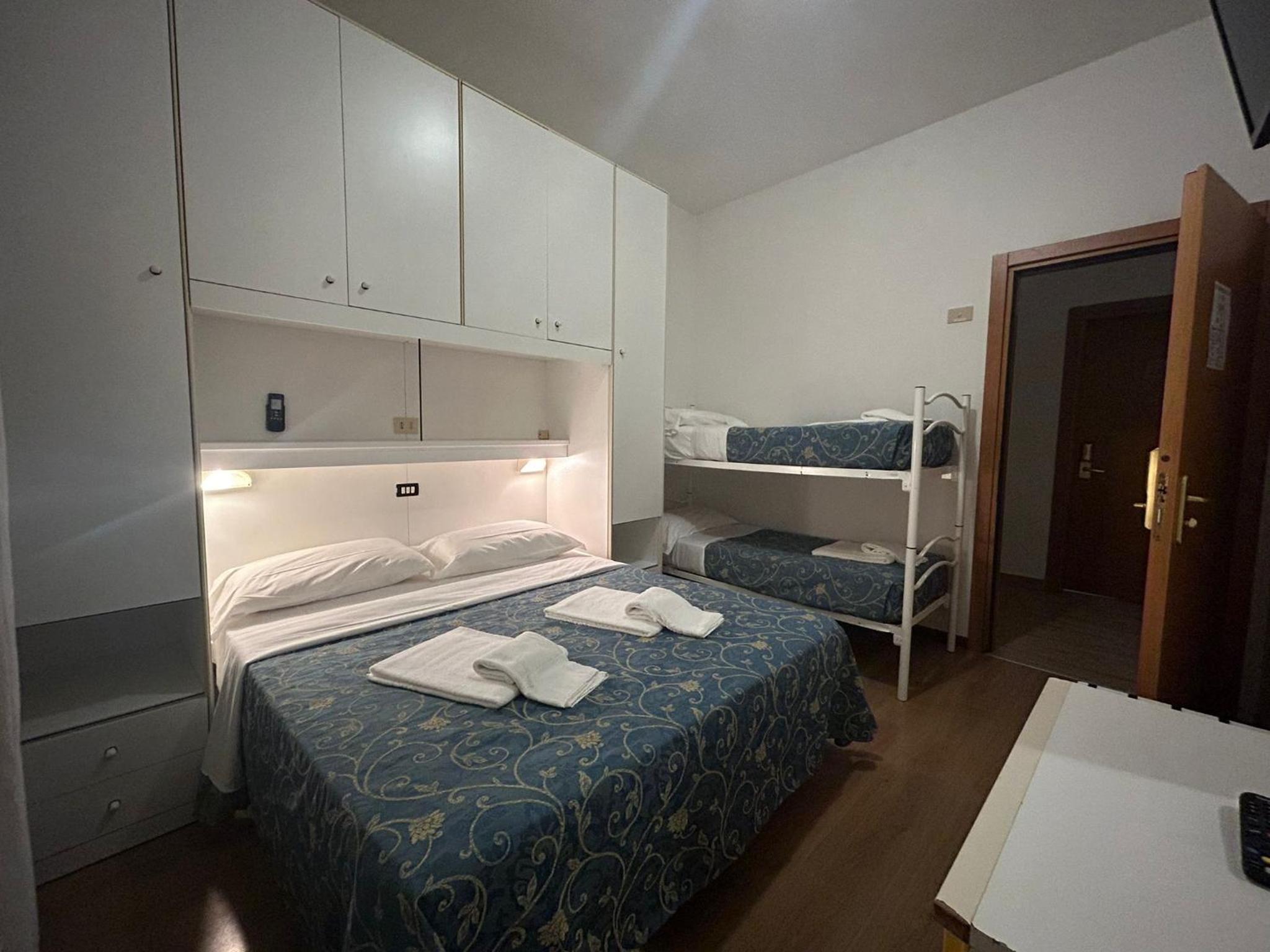 Hotel Sorrento 34/57