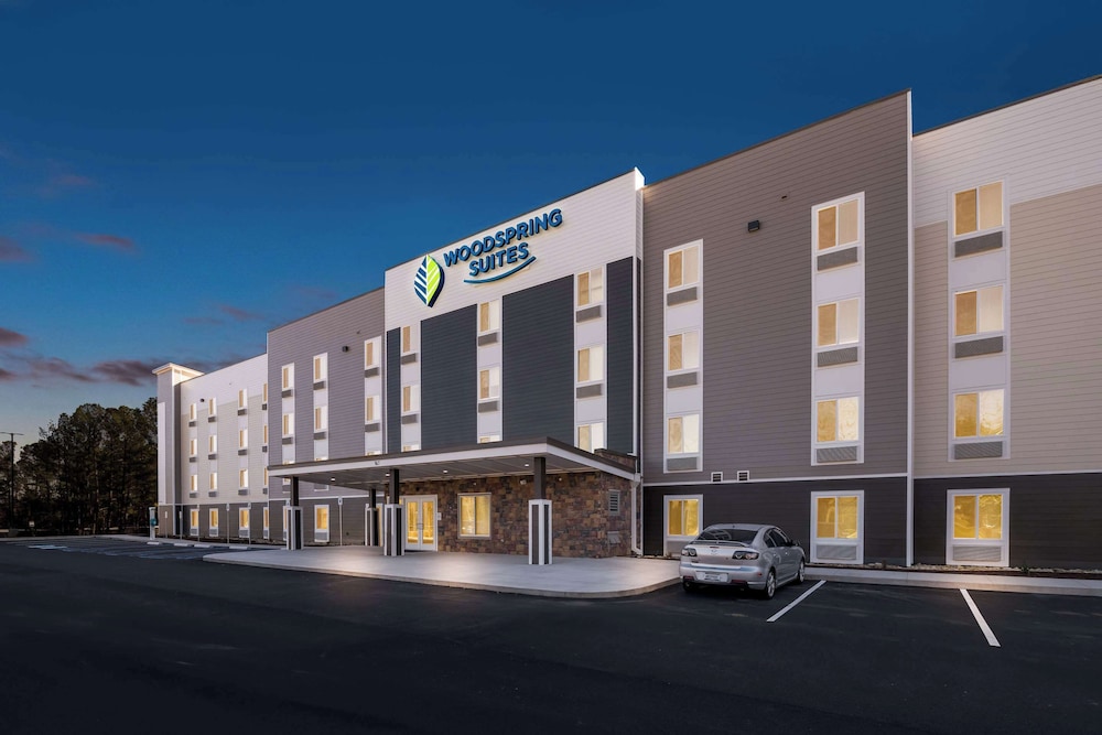 WoodSpring Suites Columbia - Irmo 30/36