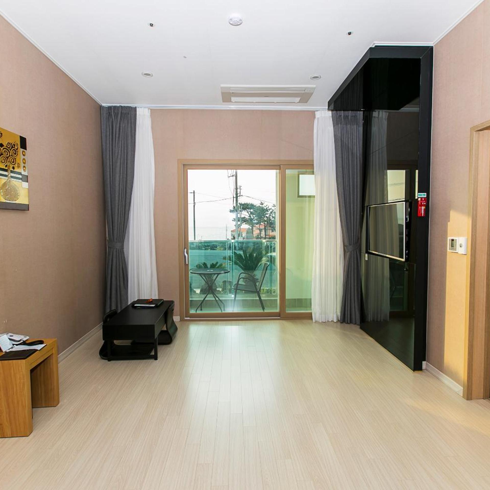 Ondol, Ground Floor