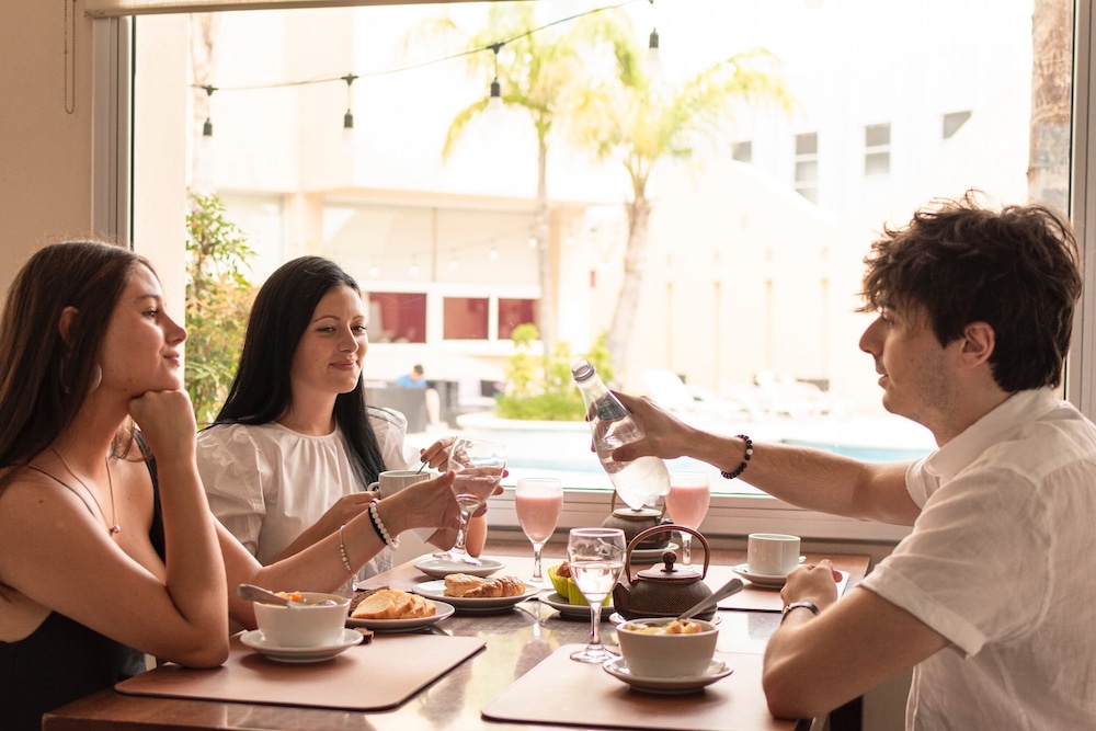 Quorum Hotel And Spa Cordoba 21/30