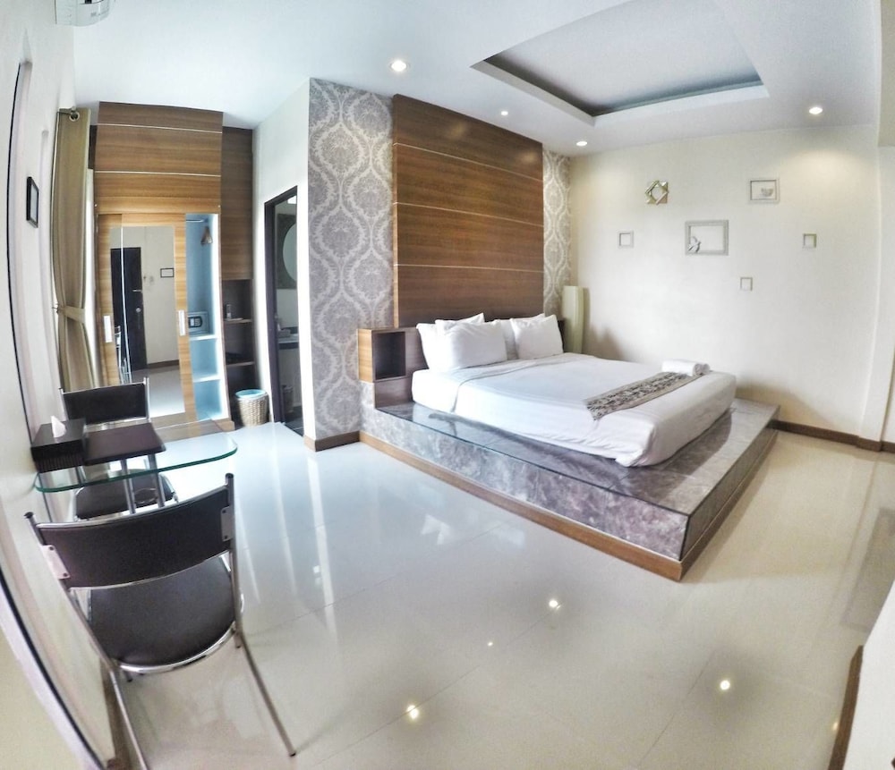 The Vista Pool Villa 16/50
