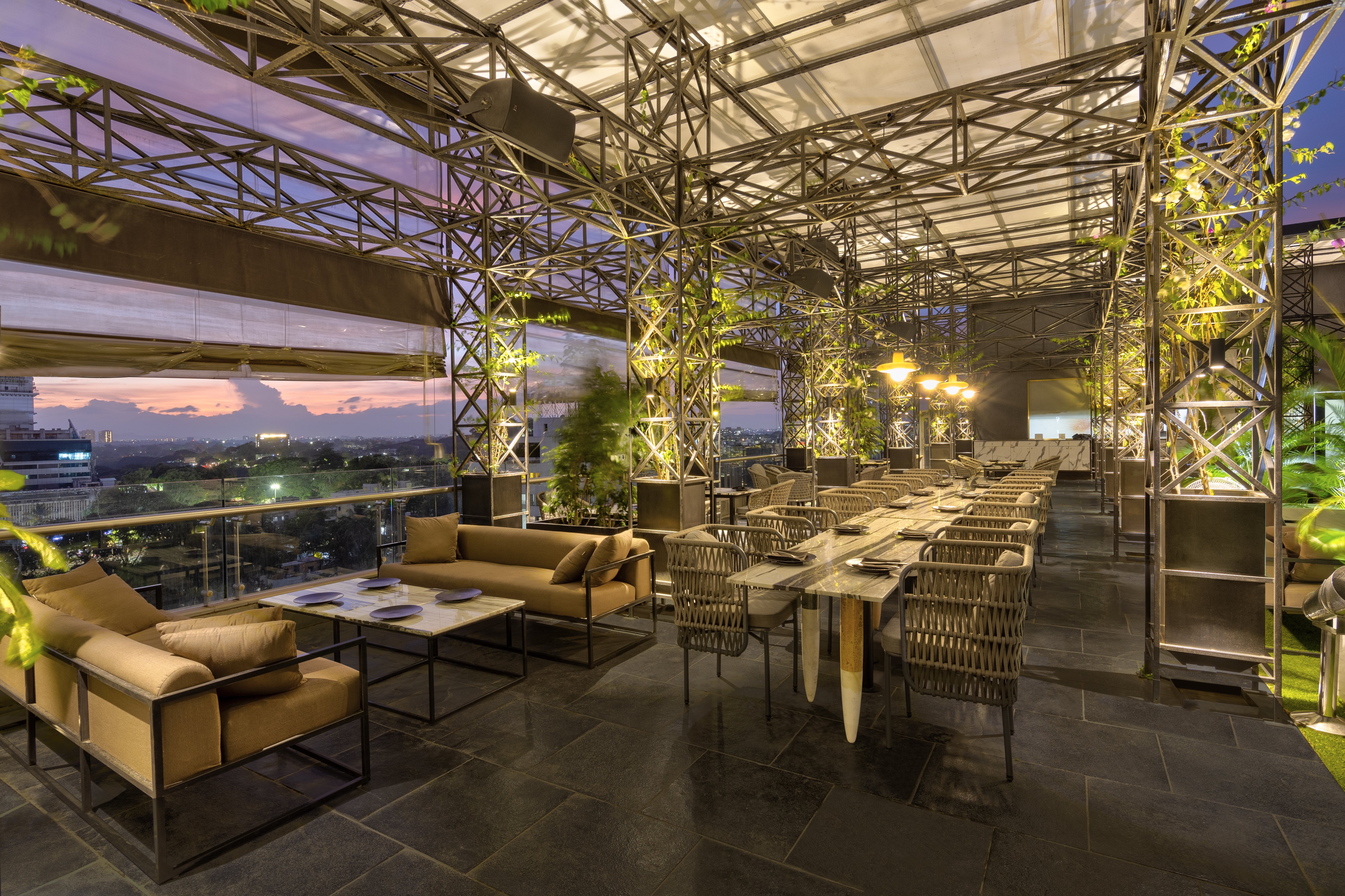 The O Hotel 37/50