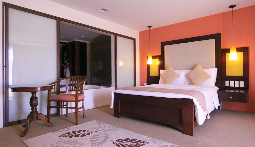Coron Gateway Hotel Suites 13/50