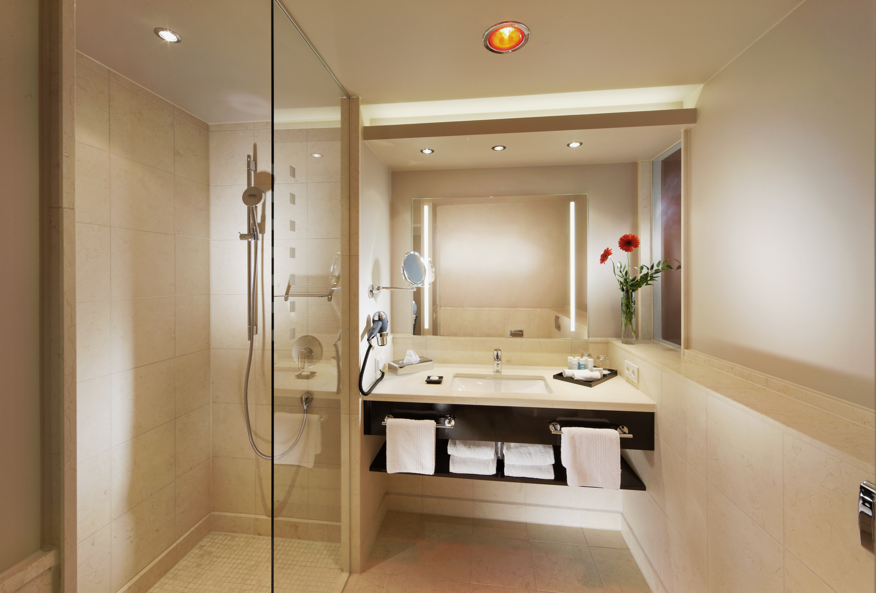 غرفة كلاسيكية بسرير مزدوج، Parkhotel Stuttgart Messe-Airport, WorldHotels 2/2