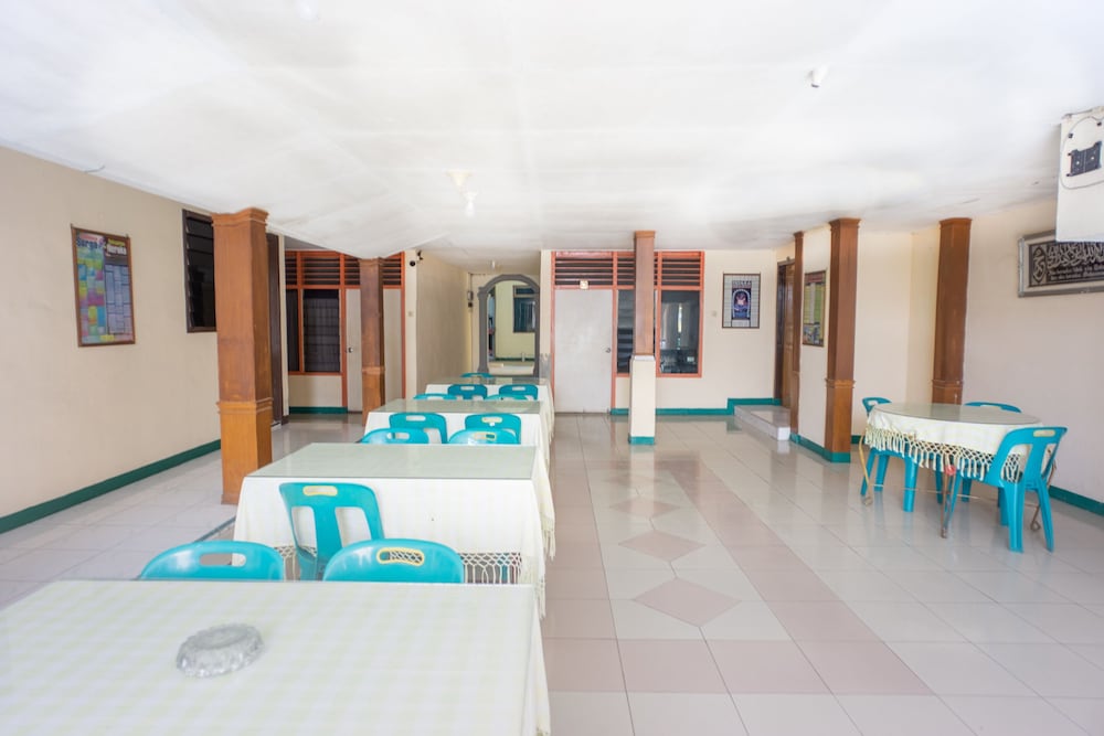 OYO 2180 Vina Vira Hotel 25/31