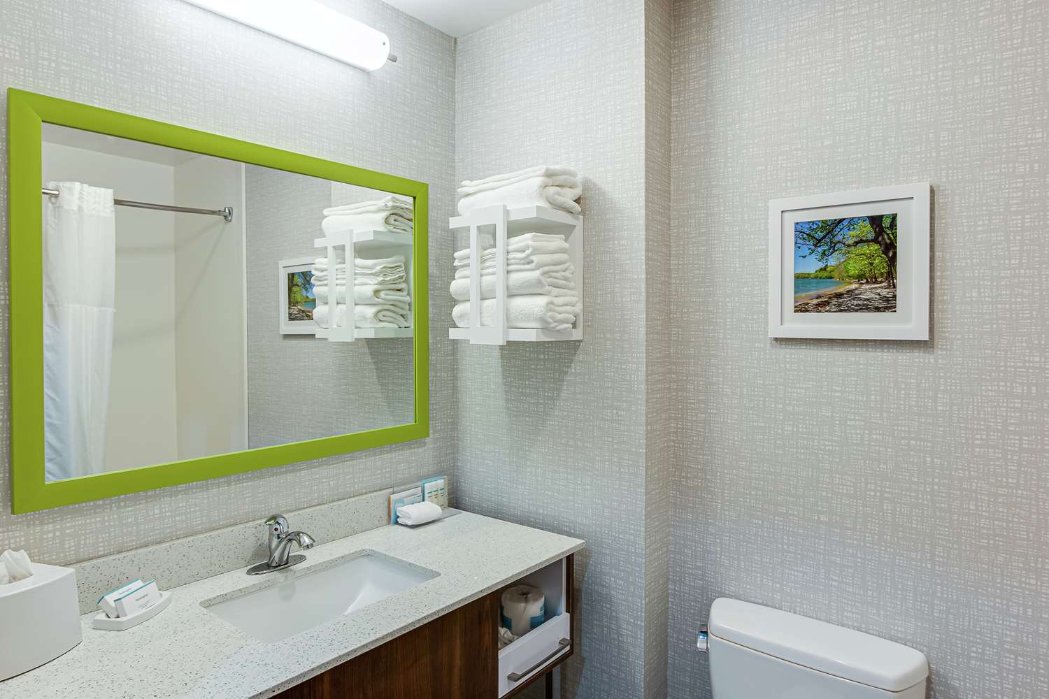 جناح استوديو بسريرين كوين، Hampton Inn Oak Grove Fort Campbell 3/3