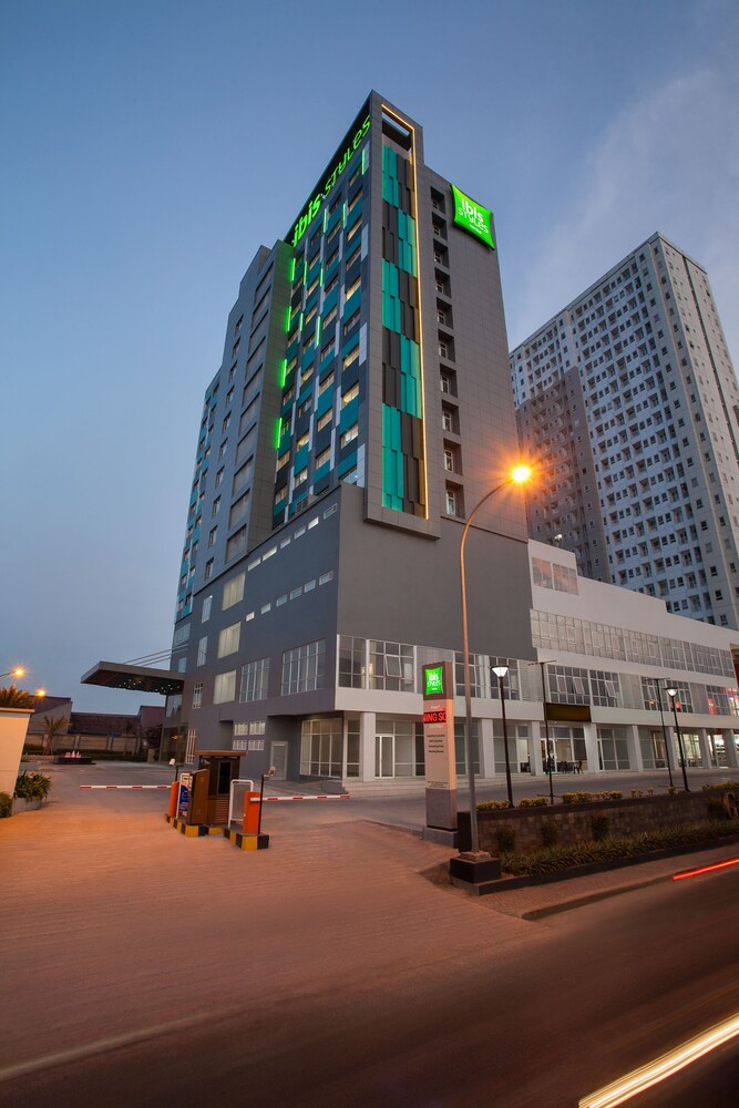 Ibis Styles Bekasi Jatibening 4/72