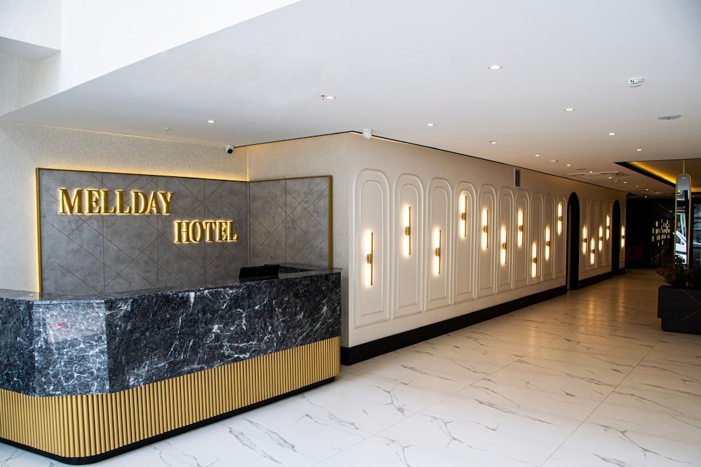 Mellday Hotel 3/39