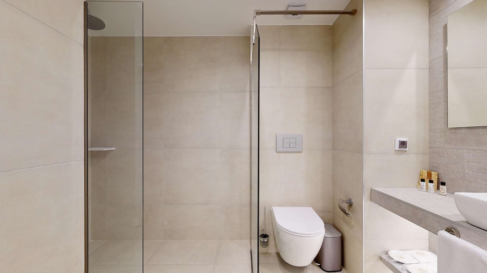 Acrotel Athena Pallas and Residence 77/78