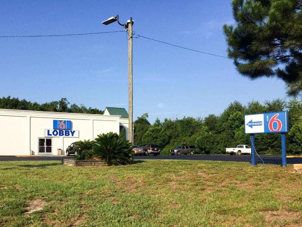 Motel6 Townsend, GA 51/55