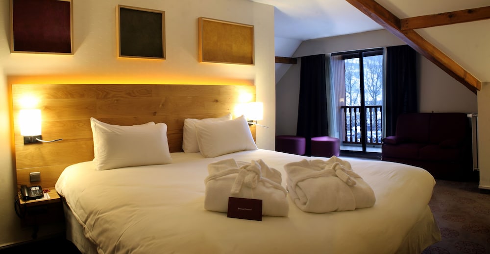 Mercure Saint-Lary 14/68