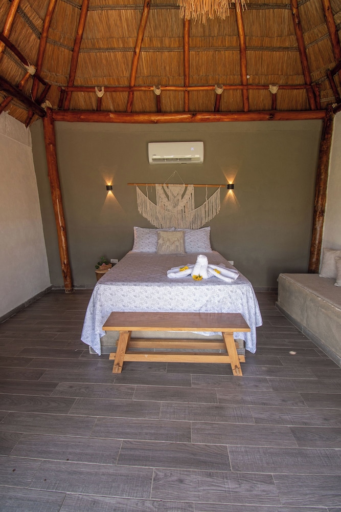 DELUXE, DOUBLE BED, PRIVATE POOL