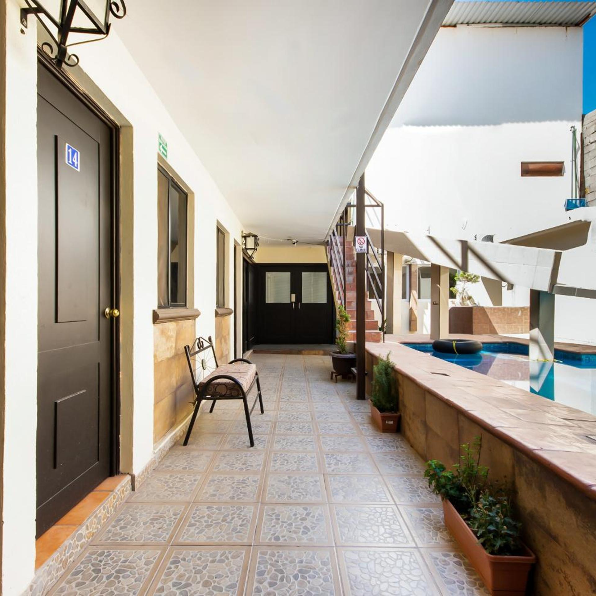 Hotel Catedral 14/50
