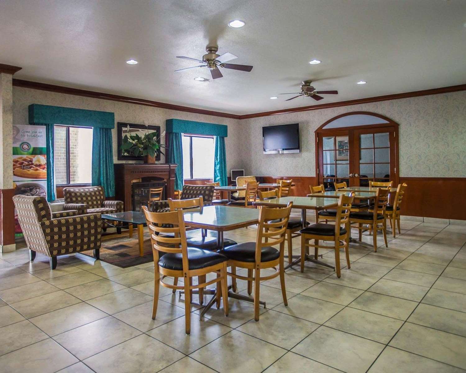 restaurant cafeteria