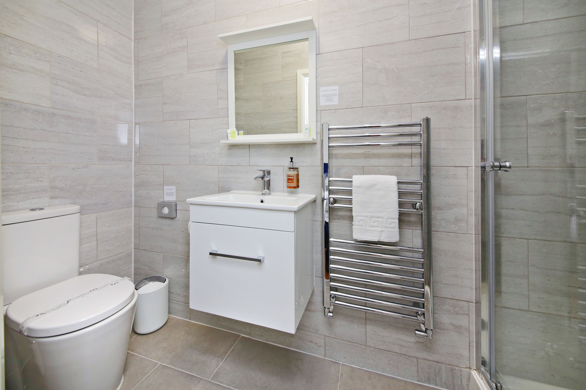 غرفة أساسية مفردة بسرير فردي بحمام مشترك، Imperial Guest House 4/4