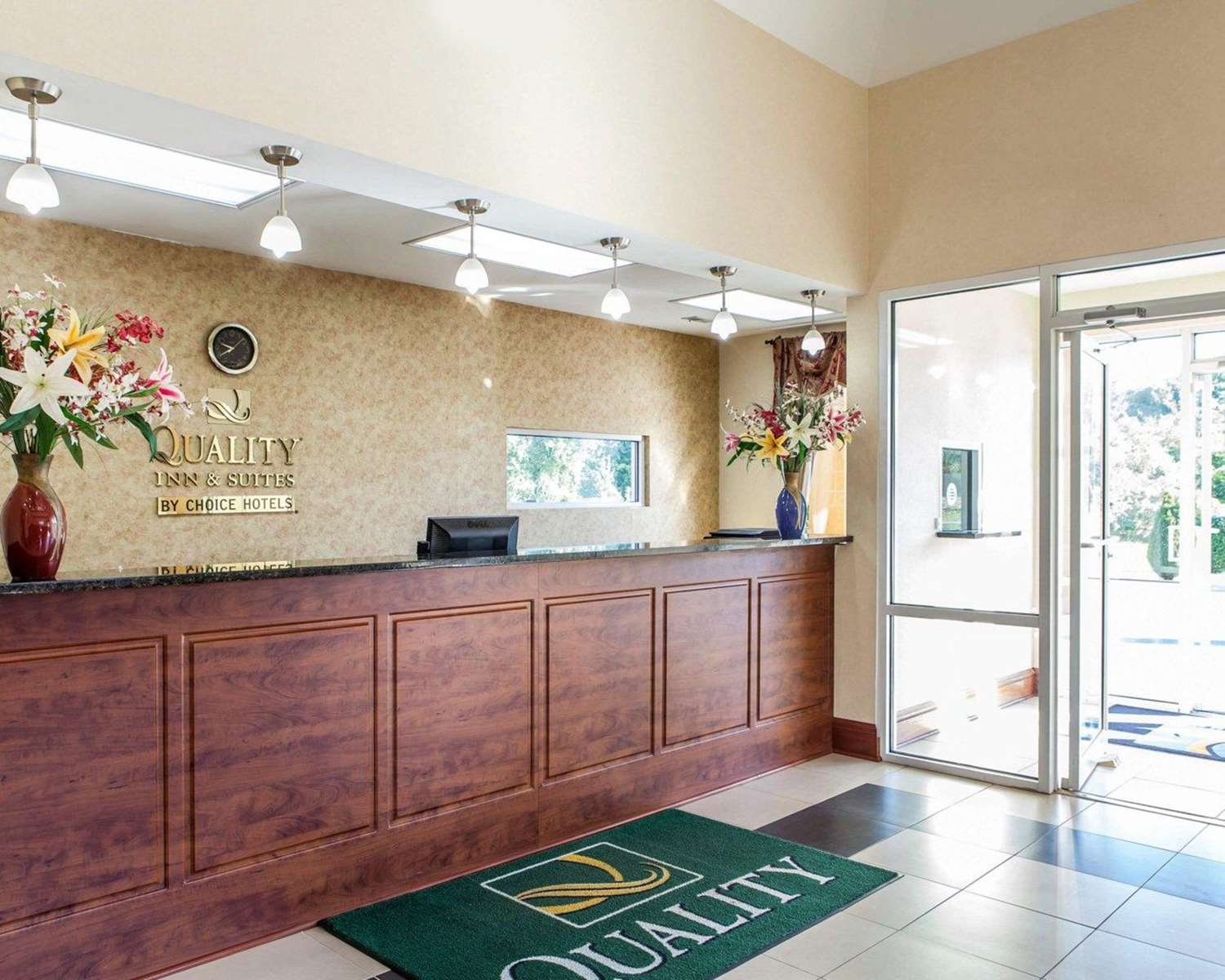 Quality Inn & Suites Cartersville North 5/42