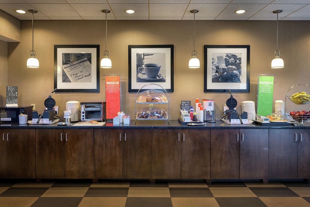 Hampton Inn Tuscaloosa-University 16/50