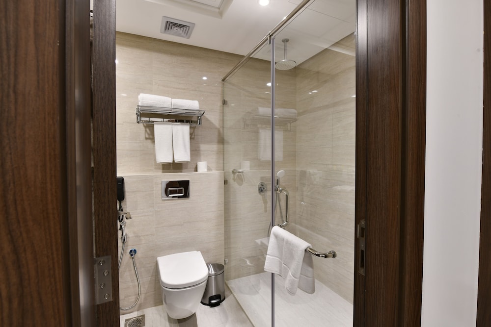 Juffair Boulevard Hotel and Suites 40/43