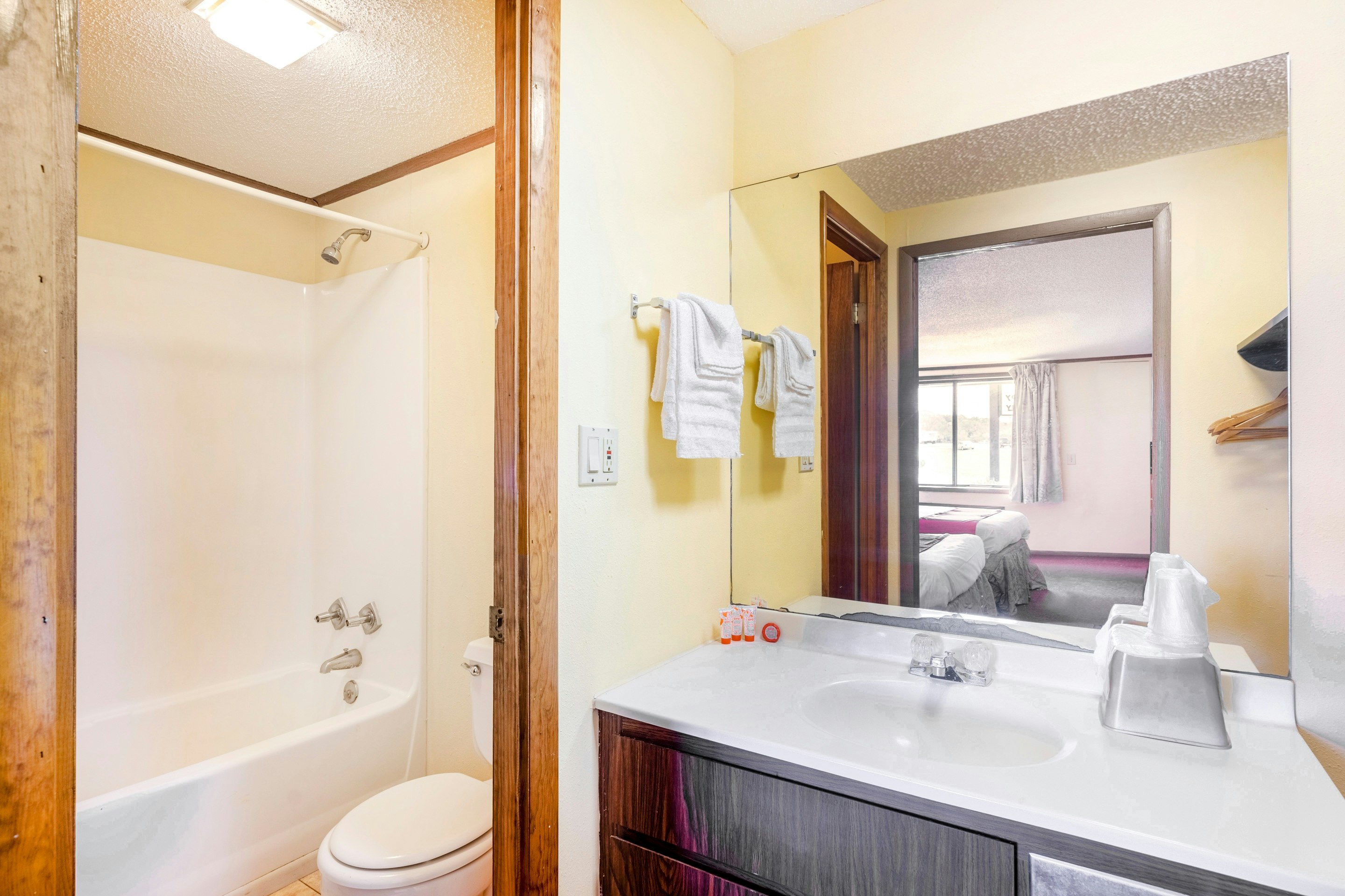 OYO Hotel Daleville AL Hwy 84 73/75