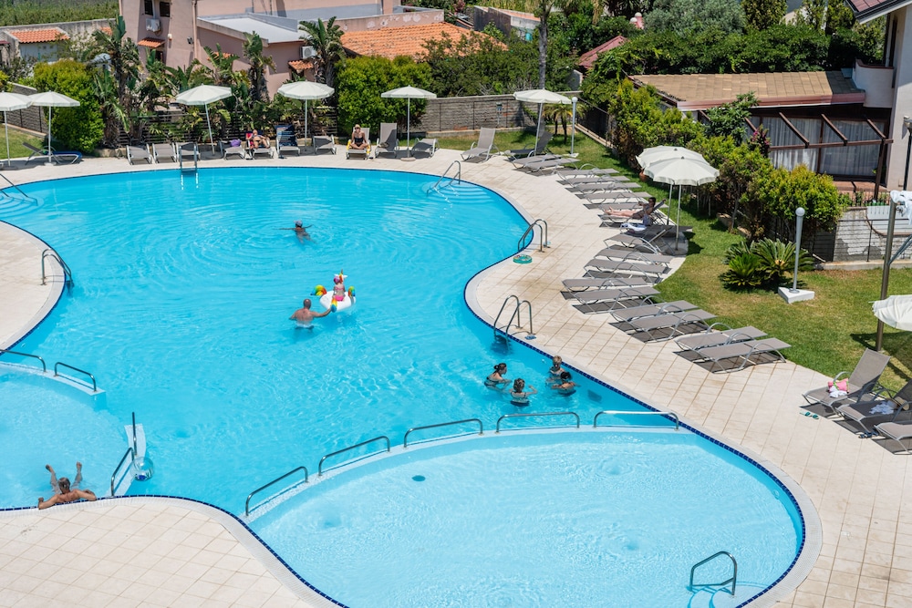 Capo Peloro Resort 25/43