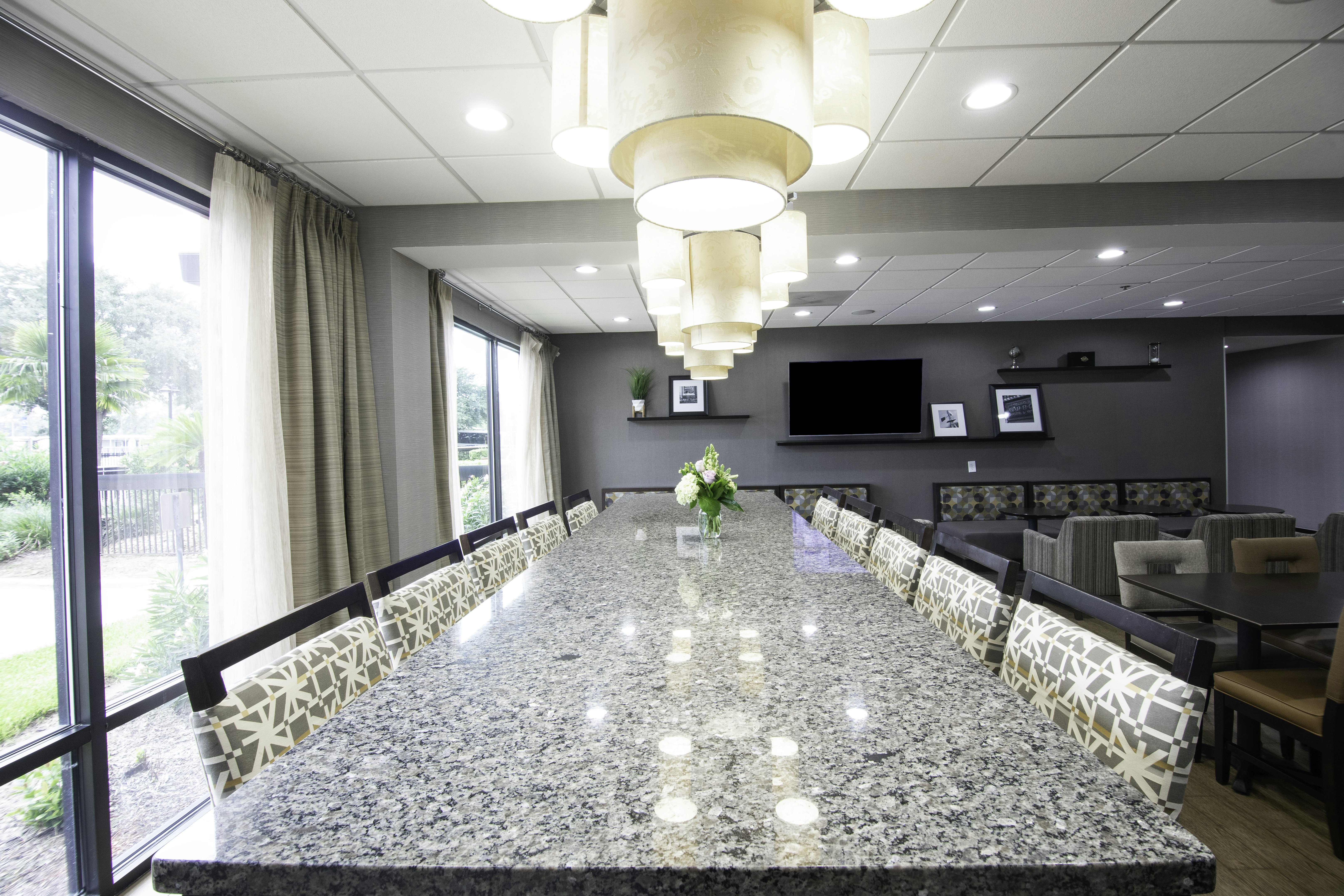 Hampton Inn Houston I-10W Energy Corridor 19/20