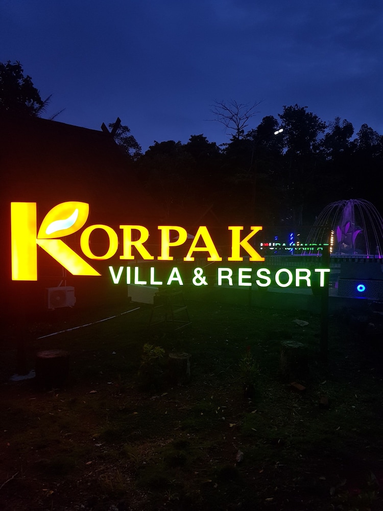 Korpak Villa and Resort Raja Ampat 1/39