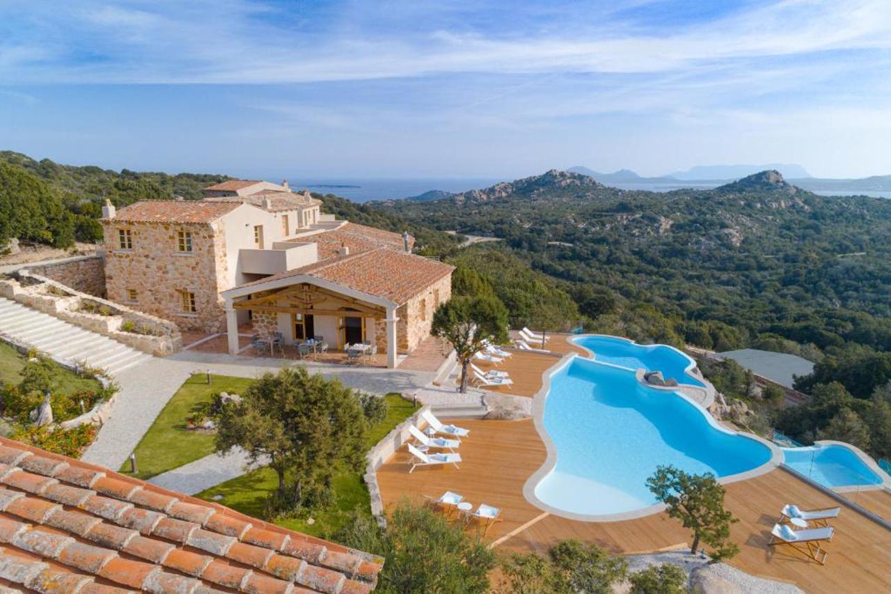 HOTEL BORGO SMERALDO 29/32