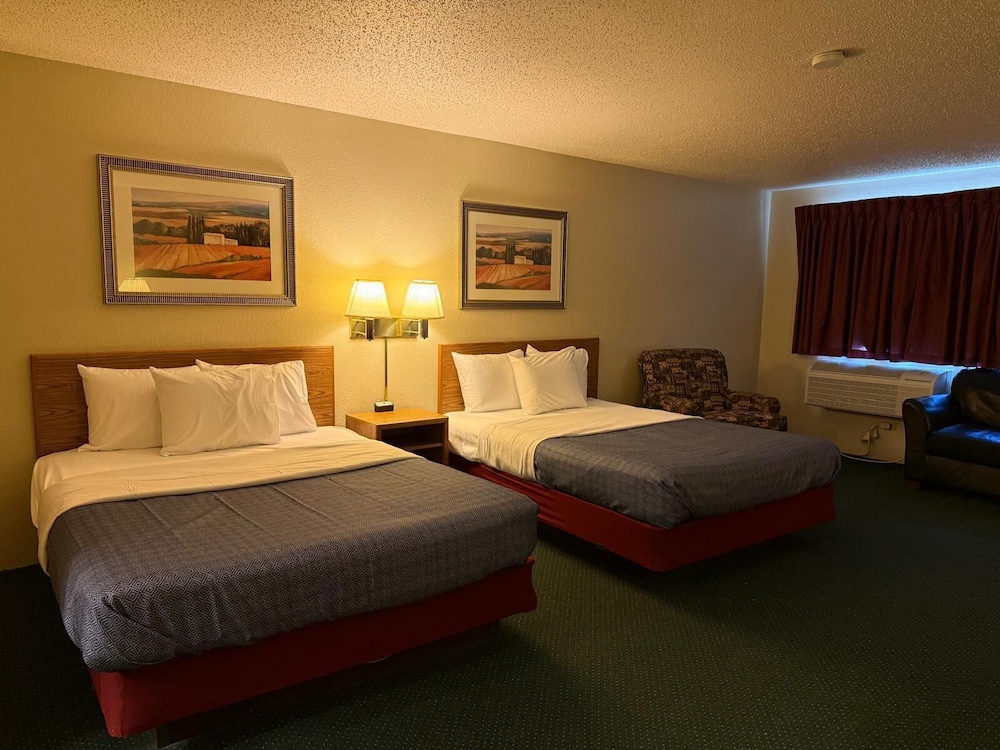 Americas Best Value Inn and Suites-Cassville/Roaring River 12/42