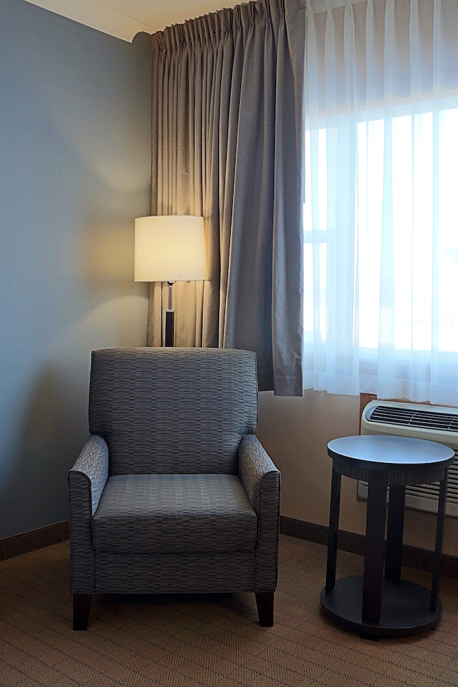 Inn on Prince Hotel and Conference Centre Truro 28/46
