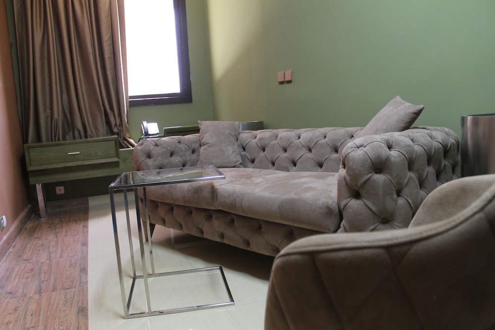 Wakola Hôtel Cheikh Anta 20/31