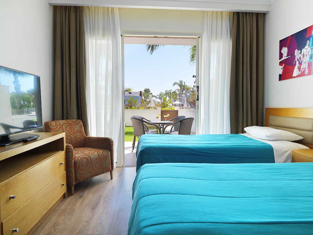 FAMILY SUITE, GARDEN, COURTYARD VIEW, PRIVATE GARDEN
