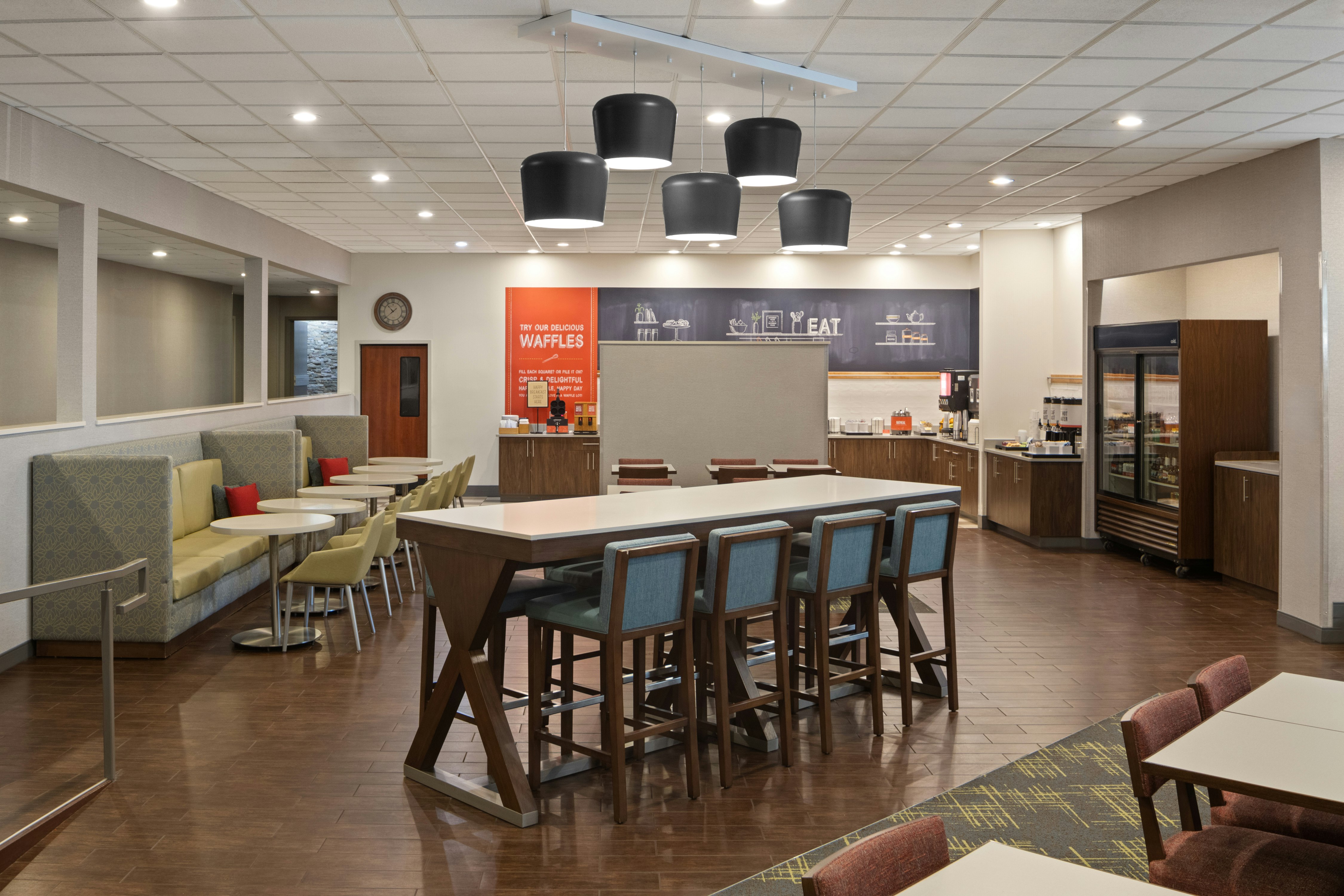 Hampton Inn Spokane 48/64