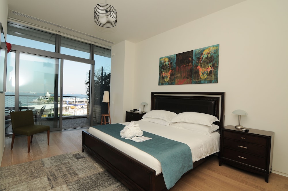 Atakoy Marina Park Residences 12/43