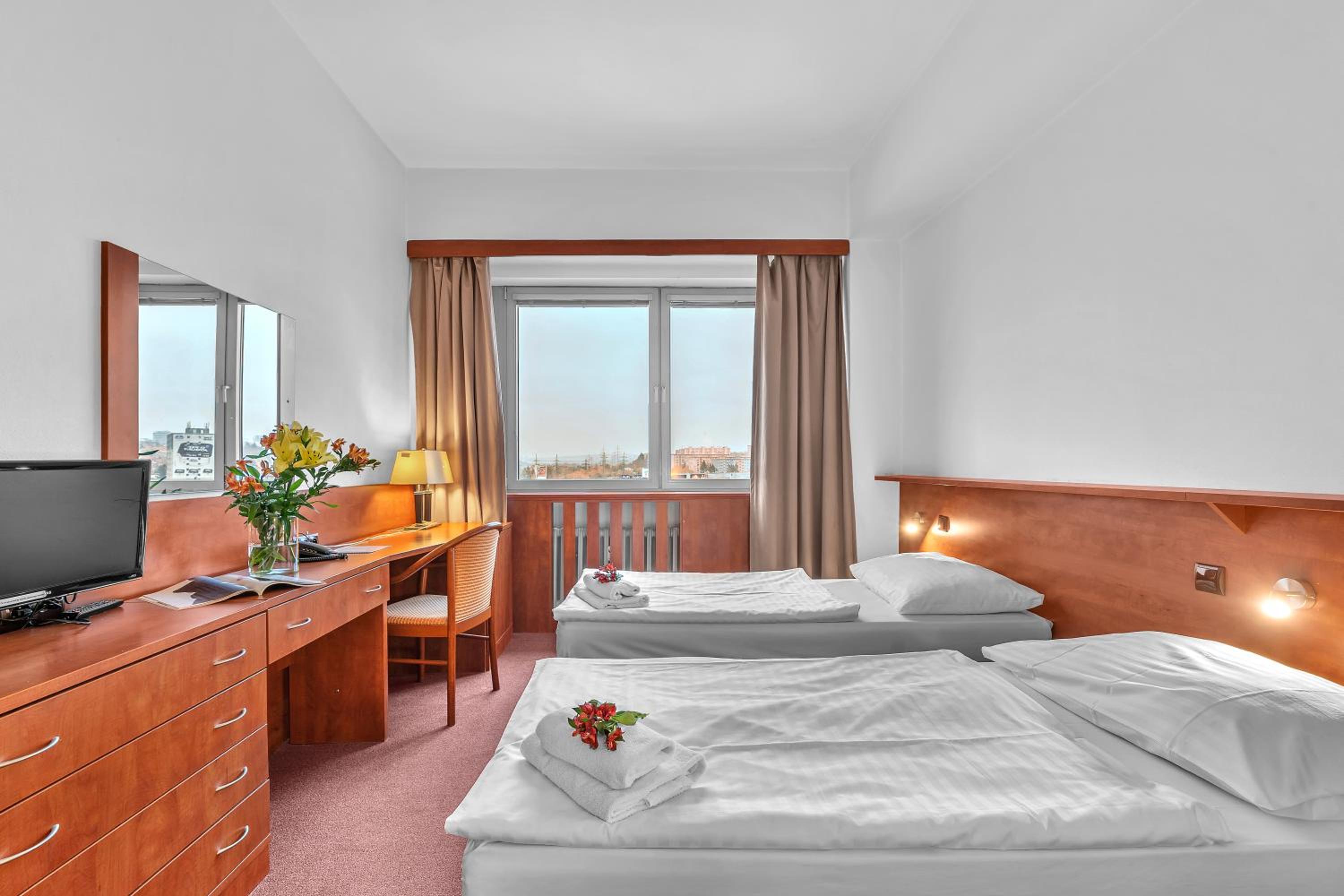 Standard, Double Bed