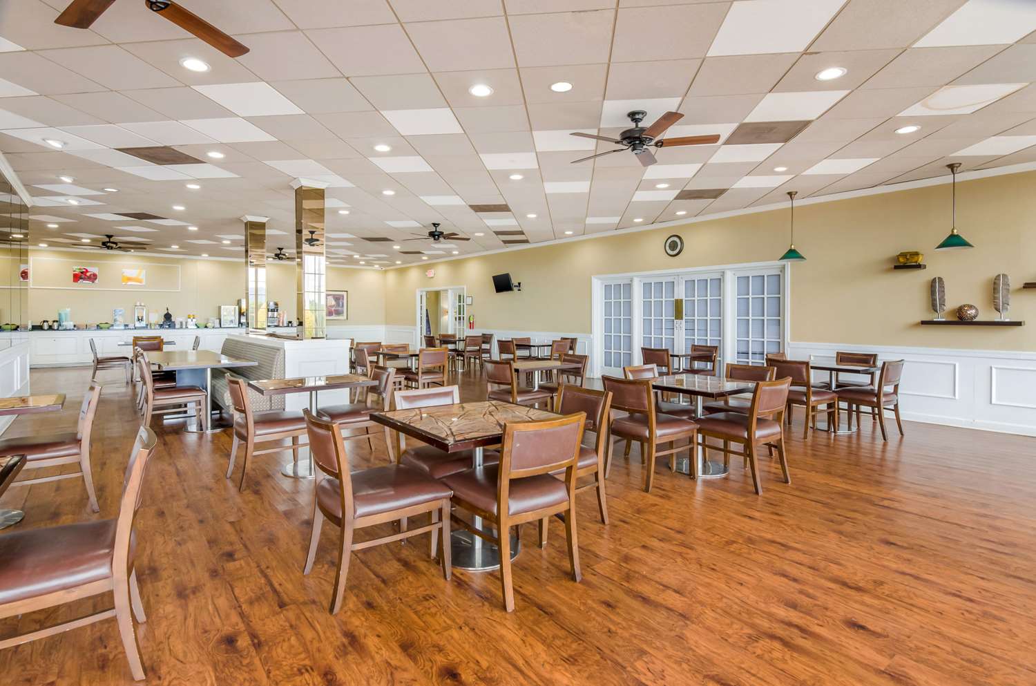 Quality Inn Roanoke Airport 16/23
