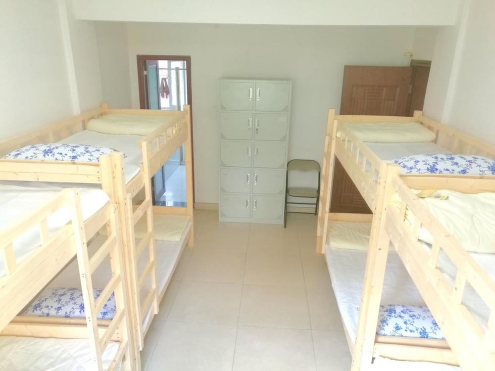 Laiyin Garden City Hostel 16/16